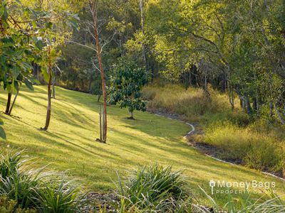 102 Bloomfield Esplanade, South Maclean