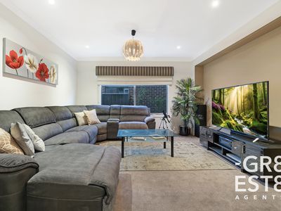 24 Zeus Avenue, Cranbourne West