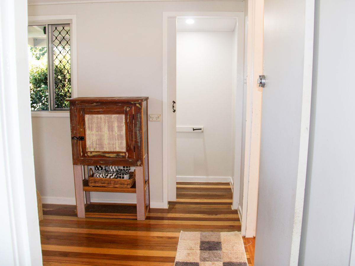 34 Solar Crescent, Atherton