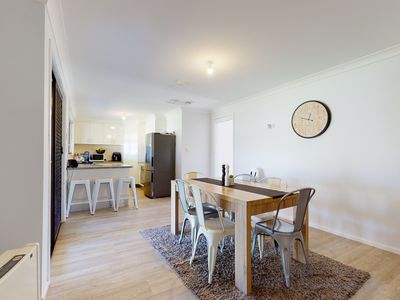 10 Currawong Road, Dubbo