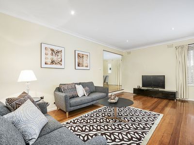 63 Dehnert Street, Doncaster East
