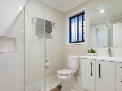 4 Elphinstone St, Doolandella
