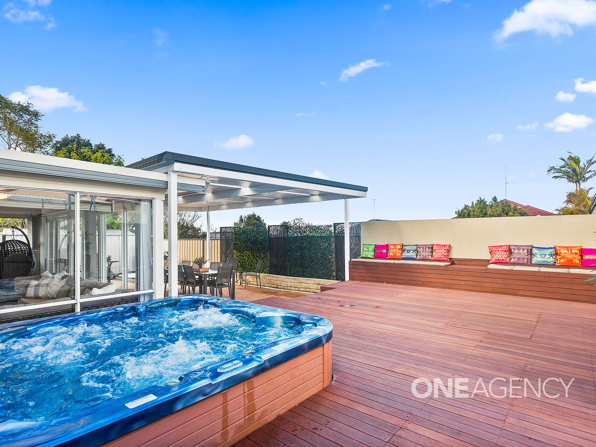 187 Princes Highway, Dapto