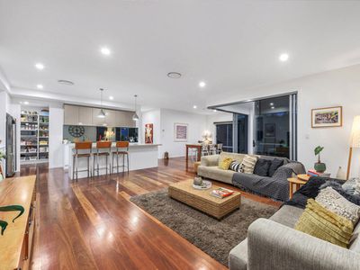 81 Feathertail Place, Wakerley