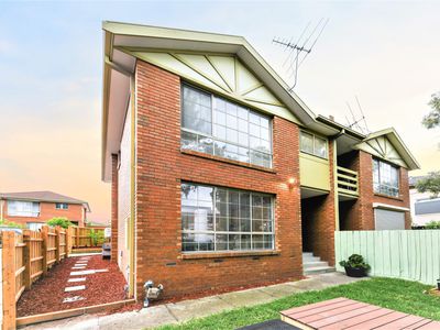 9 / 48 - 50 Kanooka Grove, Clayton