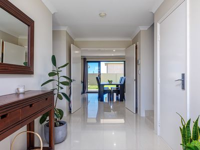 25 Flagtail Outlook, Yanchep