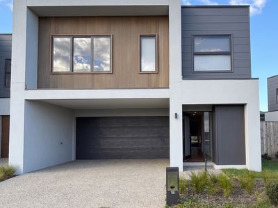 18 NEWFOUNDLAND CIRCUIT, Bonnie Brook