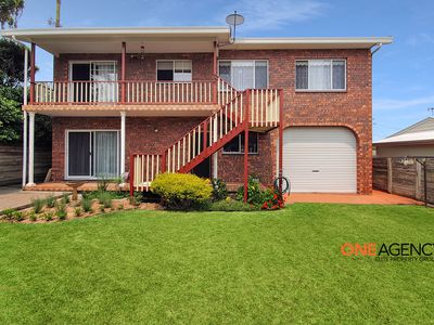 13 Surfway Avenue, Berrara