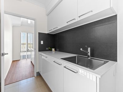 21 Tidal Drive, Port Kennedy