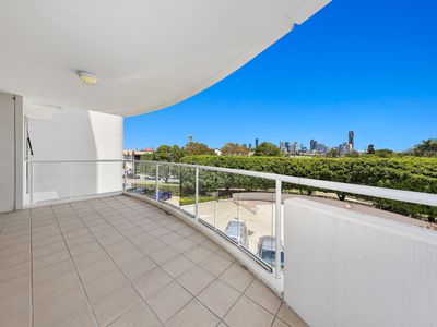 315 / 1 Gray Street, New Farm