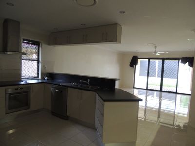 12 Schifcofske Drive, Moranbah