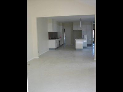 74 Darley St, Shellharbour