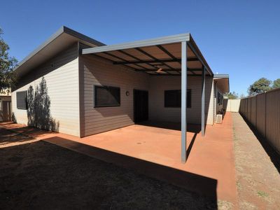 14 Coondiner Close, Newman