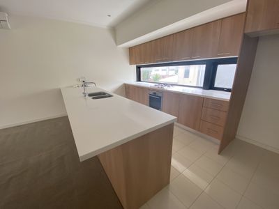 10 / 20 Hewitt Avenue, Footscray