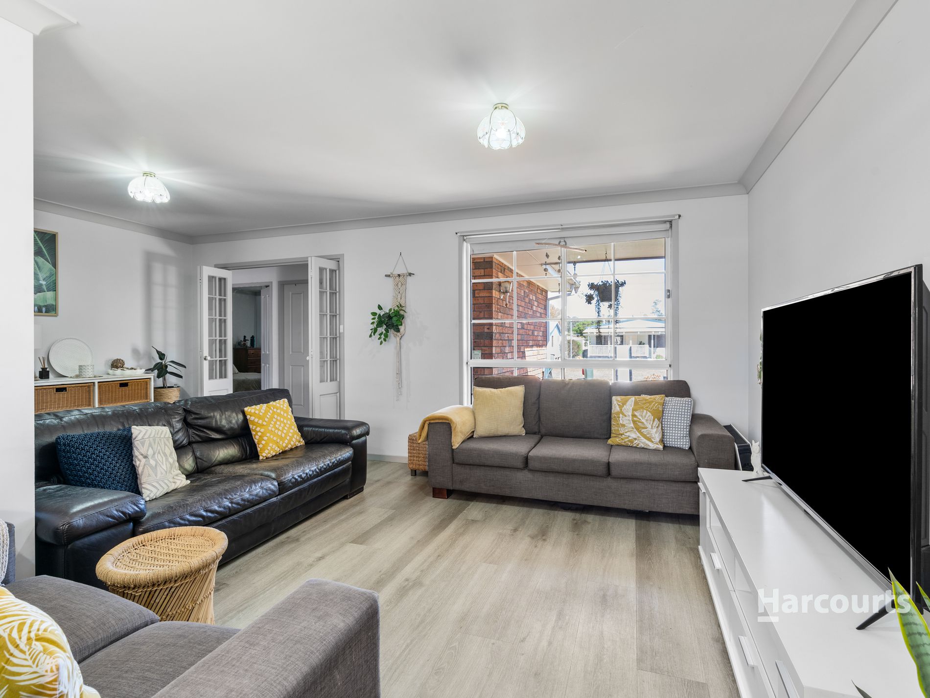 16 Thistleton Drive, Burrill Lake