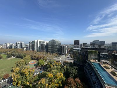 1421 / 555 Saint Kilda Road, Melbourne