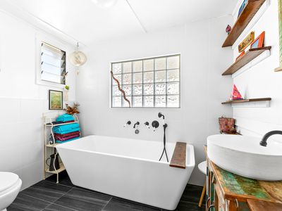 48 Cresswick Parade, Dalmeny