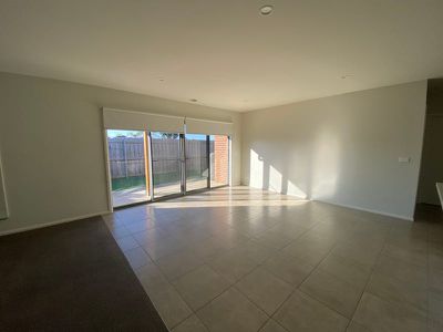 10A Marjorie Avenue, Belmont