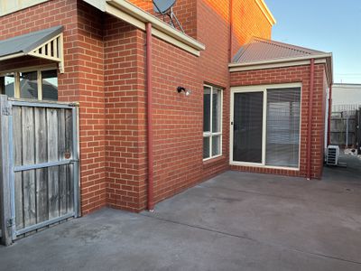 2 / 19 Marshall Street, Newtown