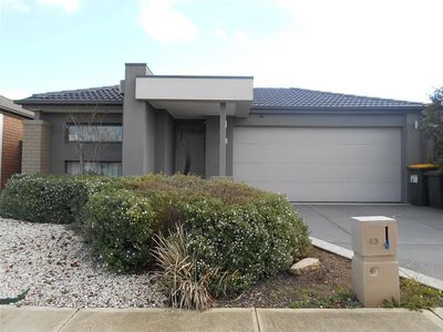 43 Edmondshaw Drive, Deer Park