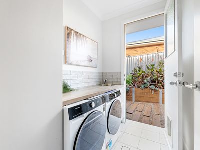 4 MCKENZIES CRESCENT, Malua Bay