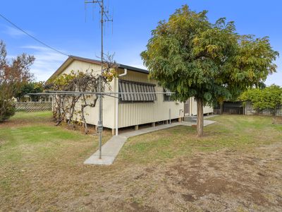 32 Scoullar Street, Finley