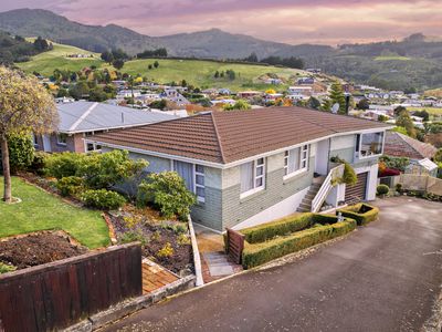 12 Delphic Street, Sawyers Bay