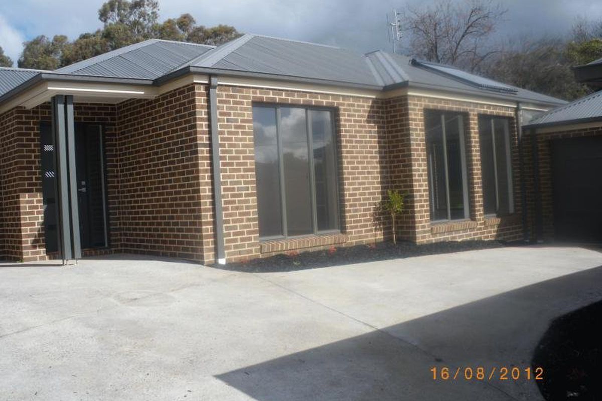 2 / 12 Cricket Street, Mansfield