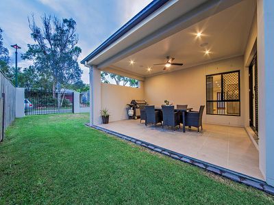 8 Foxwood Circuit, Wakerley