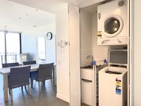 1903 / 10 Trinity Street, Fortitude Valley