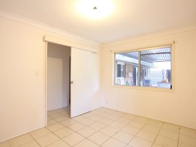 7 Lauretta Avenue, Springwood