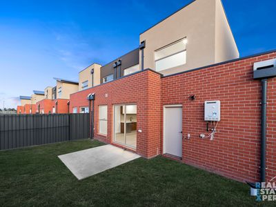 11 Tiger Way, Officer