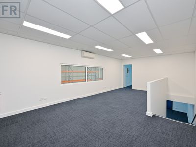 5 / 437 Yangebup Road, Cockburn Central