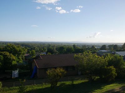6 Neville Place, Kingaroy