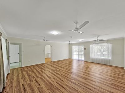 26 Hutton Drive, Tolga