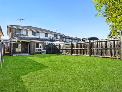 17 O'Loughlan Street, Bardia