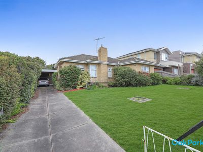 4 Charlotte Street, Oak Park