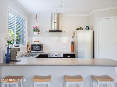 2 / 30 Tura Beach Drive, Tura Beach