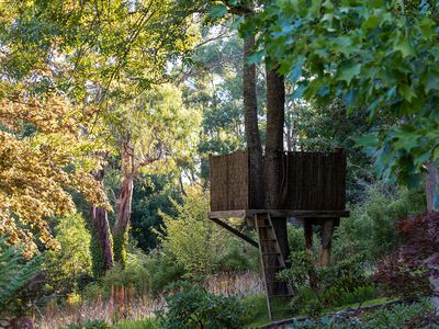 85 Douglas Road, Mount Macedon