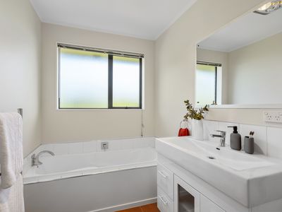 60 Kingsford Drive, Stoke