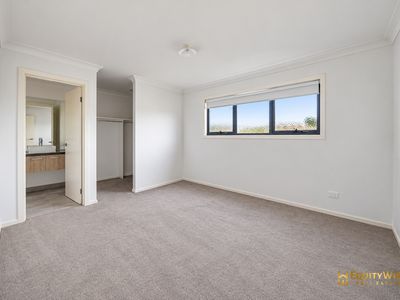 119 Anniversary Avenue, Wyndham Vale