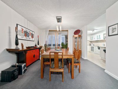 10W / 16 Kings Park Avenue, Crawley