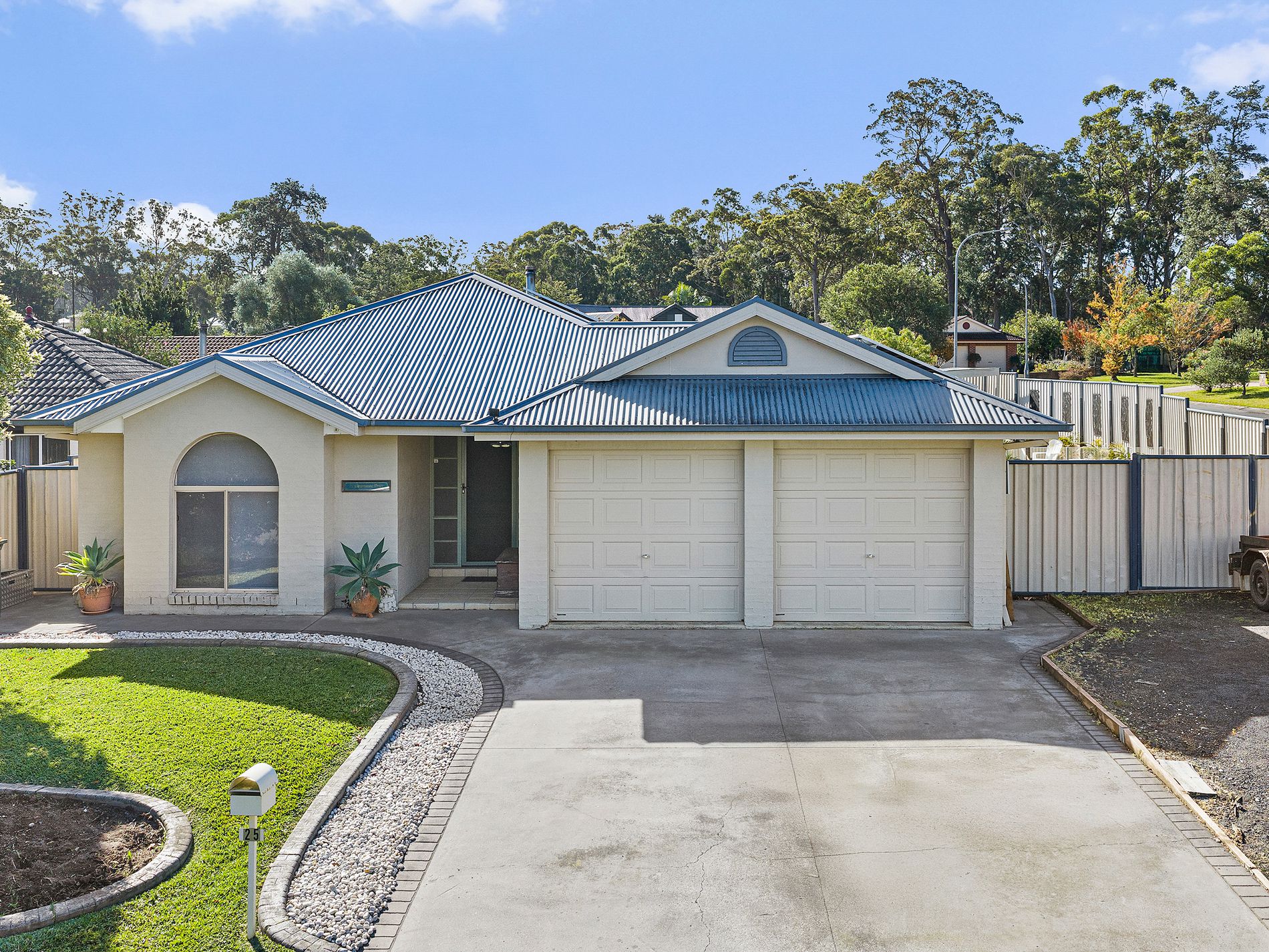 25 Cammaray Drive, St Georges Basin