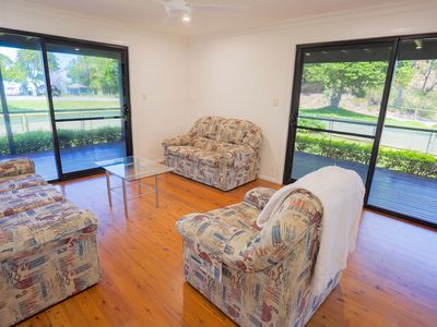 142 Schofield Parade, Keppel Sands