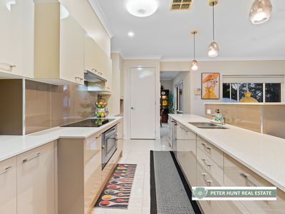 15 Albert Kench Place, Buxton