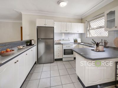 7 / 32 Millett Street, Hurstville