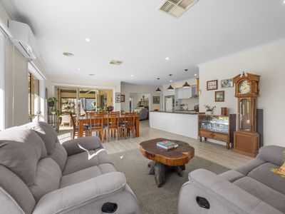 49 White Street, Euroa 49 White Street, Euroa