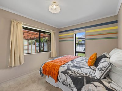19 Reybert Place, Massey