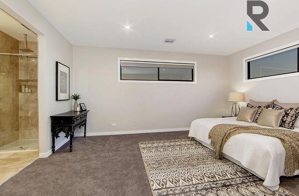 10 Montenegro Road, Greenvale