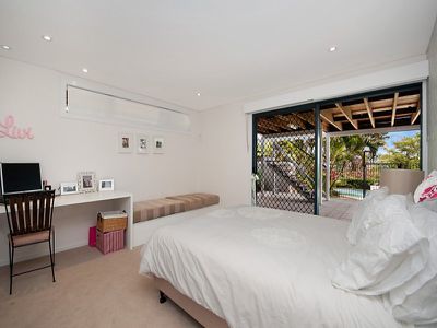 343 Stanley Street, North Ward